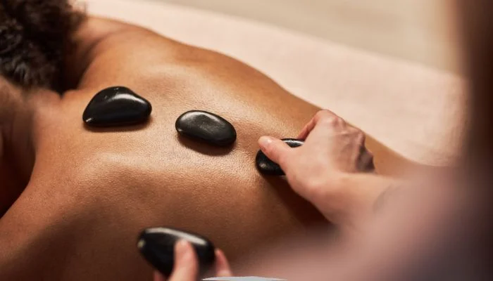 Hot stone massage in Majan 